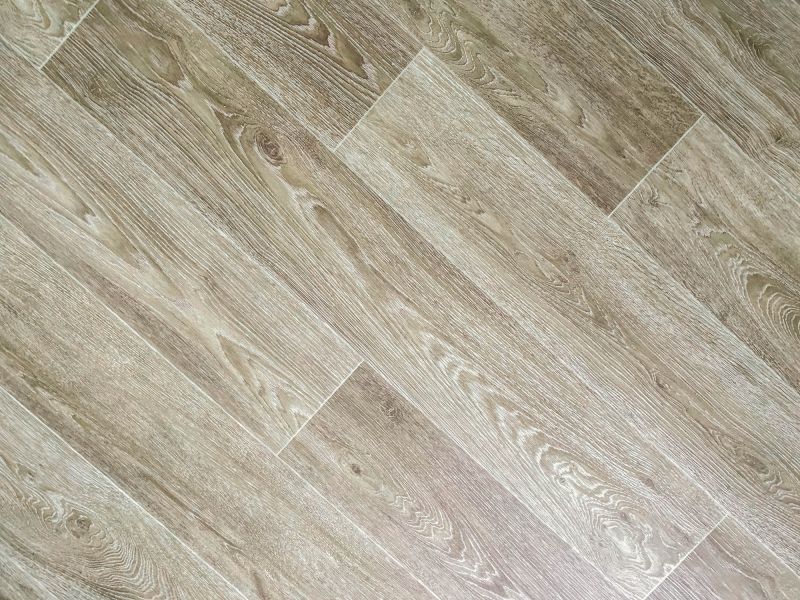 Linoleum Flooring Replacement in Valrico, FL